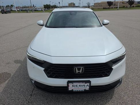 Used 2024 Honda Accord Touring image 16