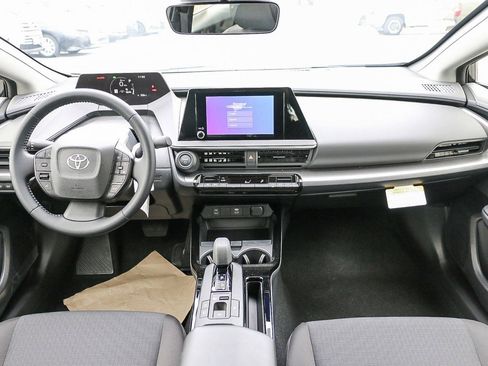 New 2026 Toyota Prius LE FWD image 15
