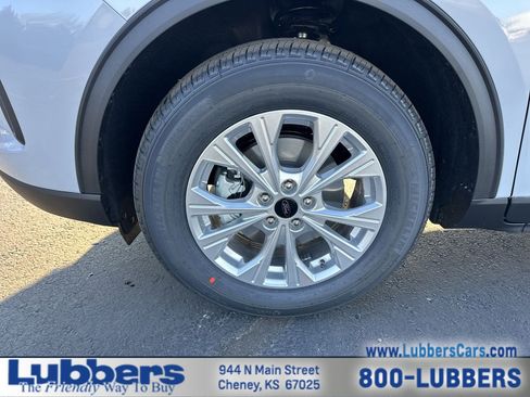 New 2026 Ford Escape Active w/ Cold Weather Package image 10