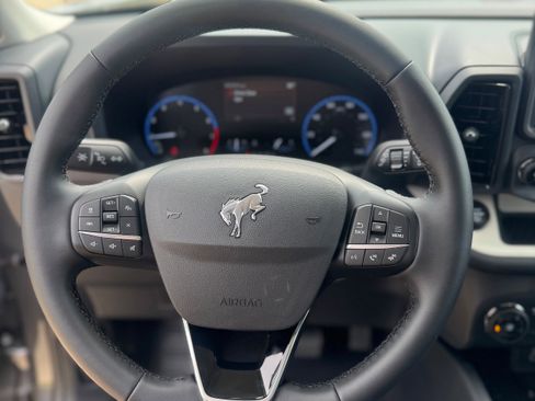 New 2024 Ford Bronco Sport Heritage w/ Heritage Convenience Package image 39