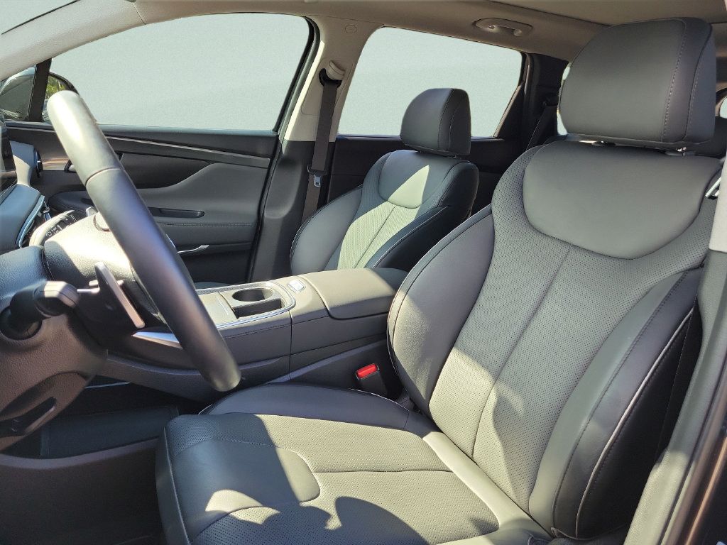 Used 2022 Hyundai Santa Fe Limited FWD image 18