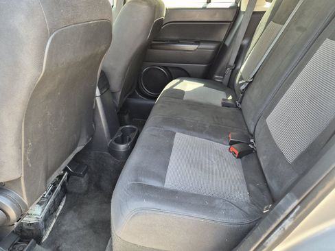 Used 2014 Jeep Compass Sport w/ Power Value Group FWD image 12