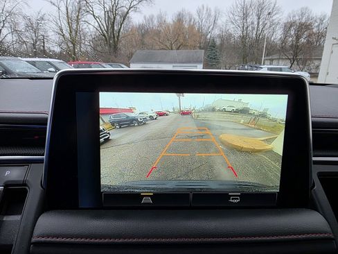 Used 2022 Chevrolet Tahoe RST image 13