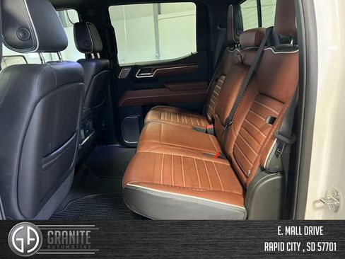 Used 2024 GMC Sierra 1500 Denali Ultimate AWD/4WD image 25
