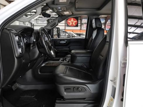 Used 2022 GMC Sierra 3500 Denali w/ Denali Ultimate Package AWD/4WD image 6