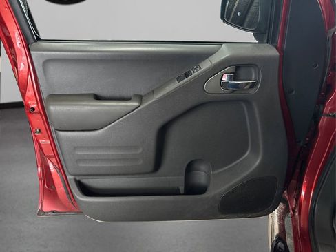 Used 2016 Nissan Frontier SV w/ SV Value Truck Package image 22