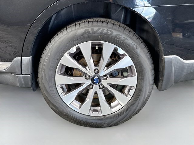 Used 2017 Subaru Outback 2.5i Touring w/ Popular Package #5A AWD/4WD image 35
