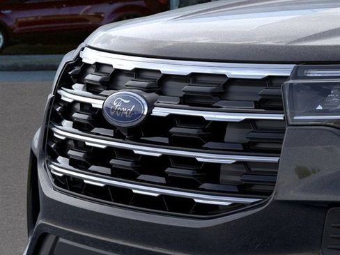 New 2026 Ford Explorer Active image 17