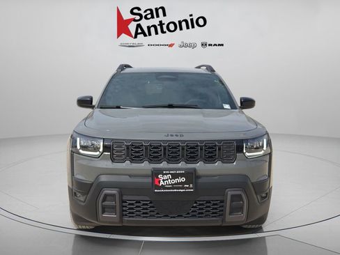 New 2026 Jeep Cherokee Laredo image 3