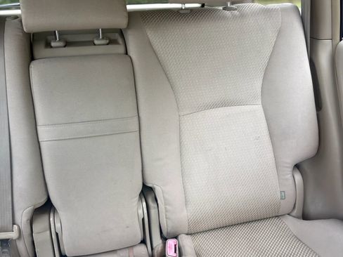 Used 2004 Toyota Highlander 2WD image 34