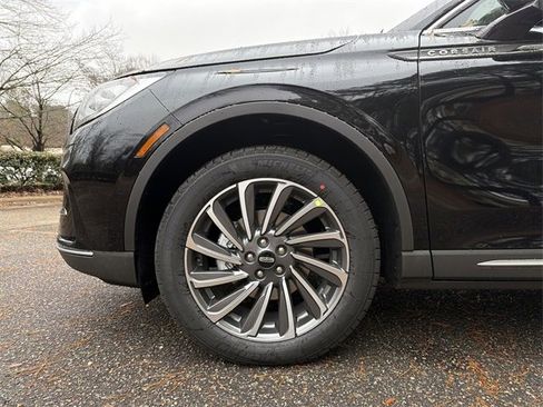 New 2026 Lincoln Corsair Reserve image 10