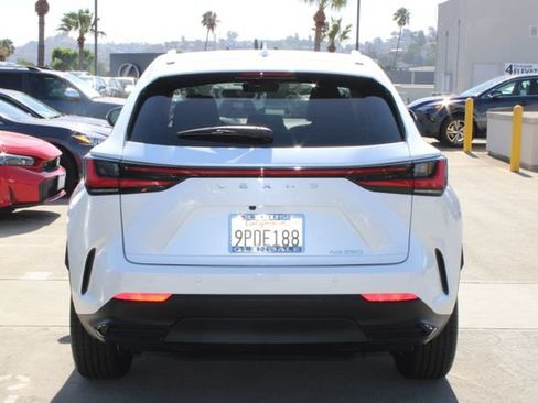 Certified 2025 Lexus NX 250 FWD w/ Premium Package image 20
