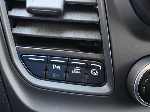 New 2025 Ford Transit 250 148 Medium Roof image 18