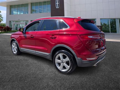 Used 2015 Lincoln MKC FWD image 5