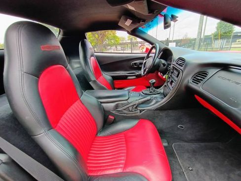 Used 2001 Chevrolet Corvette Z06 w/ Memory Pkg RWD image 45