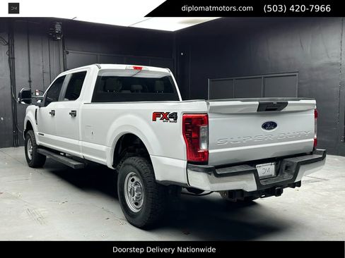 Used 2019 Ford F250 XL w/ Power Equipment Group image 5