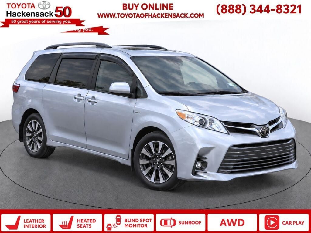 Used 2019 Toyota Sienna XLE w/ XLE Navigation Package AWD/4WD image 1