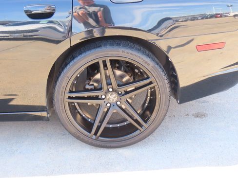 Used 2014 Dodge Charger R/T w/ Wheels & Tunes Group image 17