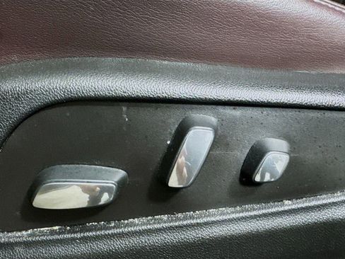 Used 2020 Cadillac XT6 Premium Luxury image 20