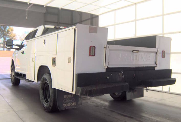 Used 2021 Ford F350 XL w/ Power Equipment Group AWD/4WD image 3