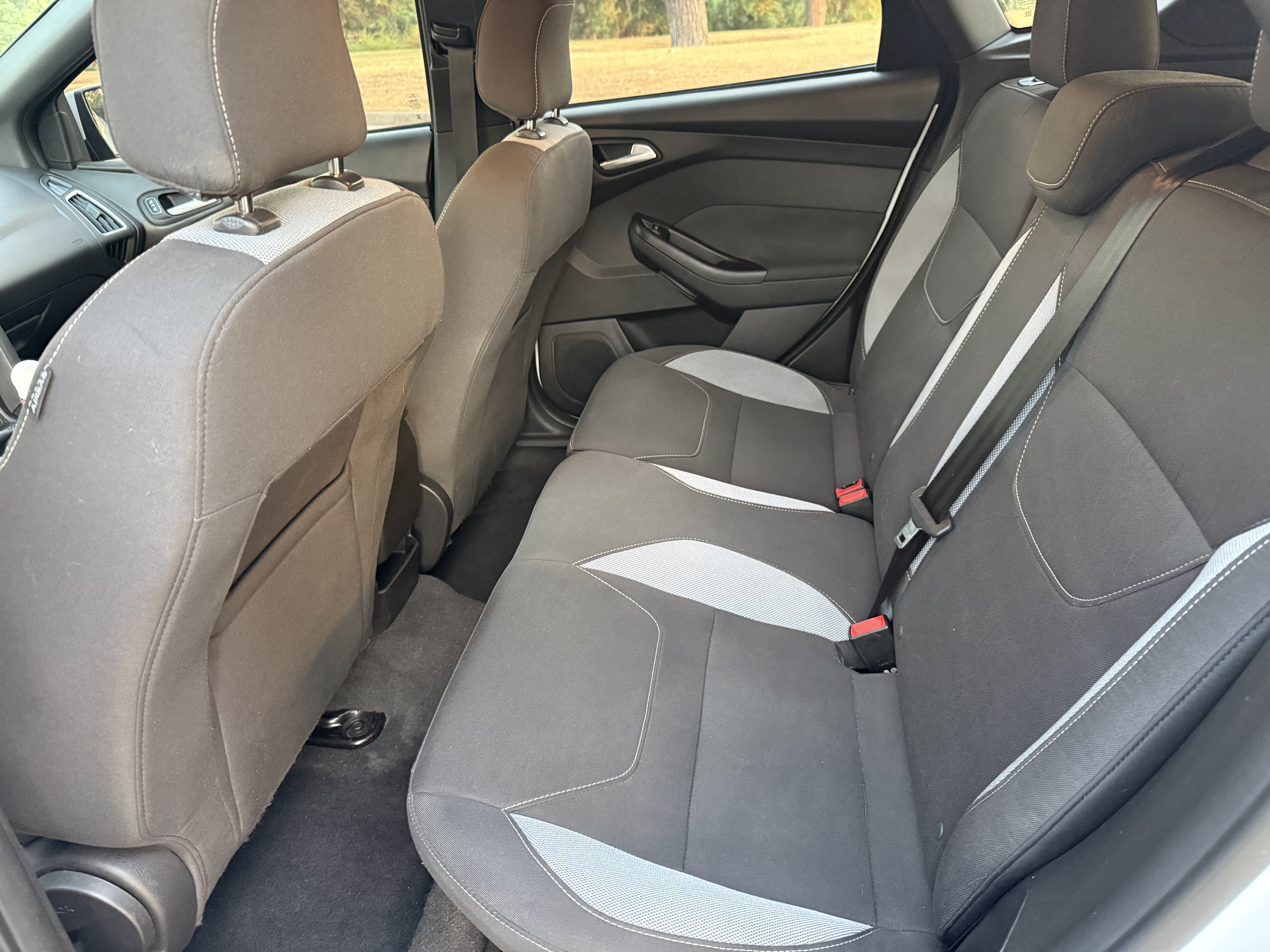 Used 2018 Ford Focus ST FWD image 15