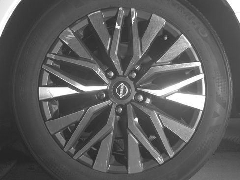 Used 2025 Nissan Altima 2.5 SV image 14