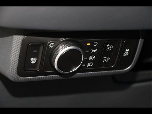 New 2025 Ford Mustang Mach-E Premium image 31