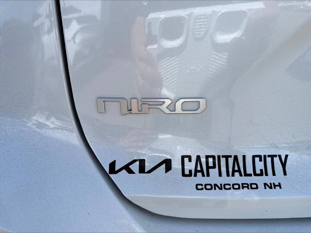 Used 2024 Kia Niro Wind FWD image 27
