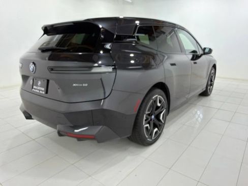 Certified 2024 BMW iX xDrive50 w/ Sport Package AWD/4WD image 5
