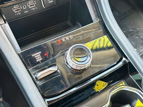 Used 2023 Jeep Grand Cherokee L Limited image 30