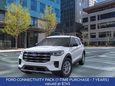 New 2026 Ford Explorer Active AWD/4WD image 2