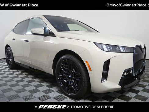 New 2026 BMW iX xDrive60 image 1