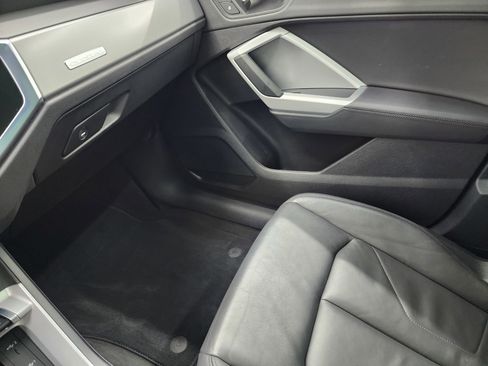 Used 2023 Audi Q3 2.0T Premium image 14