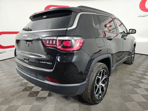 Certified 2024 Jeep Compass Limited image 7