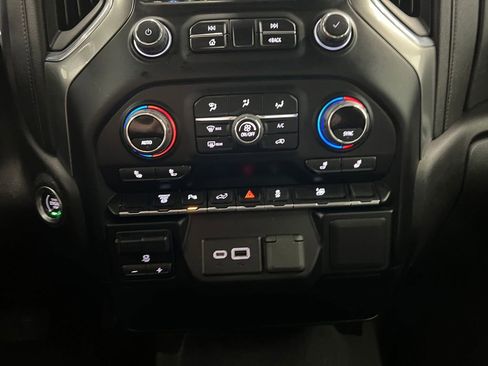 Used 2022 Chevrolet Silverado 3500 LT w/ True North Edition AWD/4WD image 15