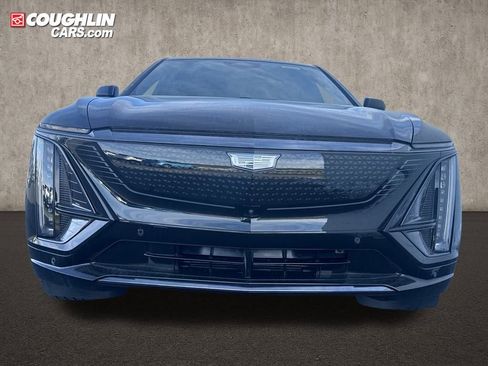 New 2026 Cadillac Lyriq Sport image 2