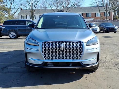 Certified 2023 Lincoln Corsair Standard w/ Equipment Group 101A image 2