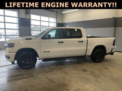 New 2026 RAM 1500 Big Horn AWD/4WD image 5