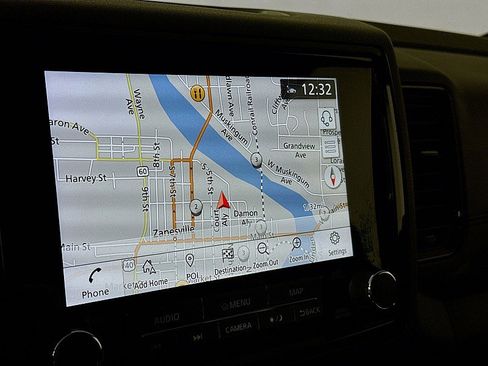 Used 2022 Nissan Frontier PRO-4X w/ Pro-4X Premium Package image 16