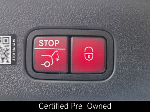 Used 2026 Mercedes-Benz GLC 300 4MATIC image 37