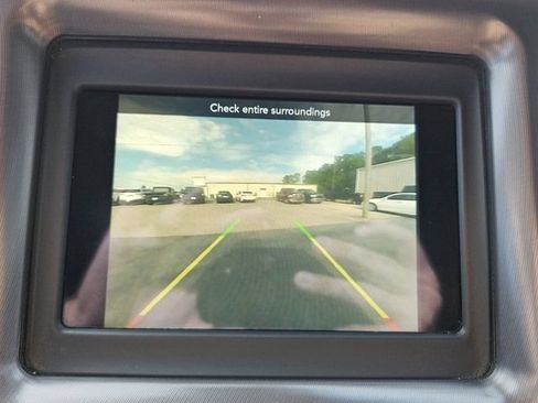 Used 2019 Dodge Challenger SXT RWD image 16