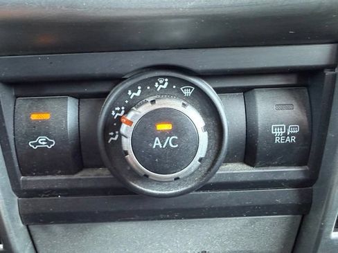 Used 2012 Toyota 4Runner SR5 AWD/4WD image 22