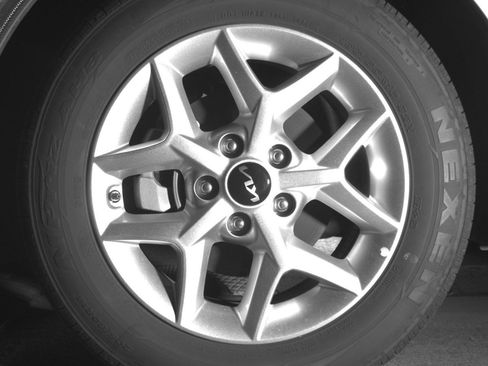 Used 2025 Kia Soul LX w/ LX Technology Package FWD image 12