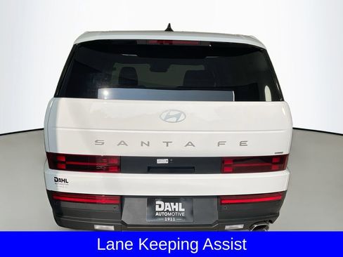 Used 2025 Hyundai Santa Fe SE image 8