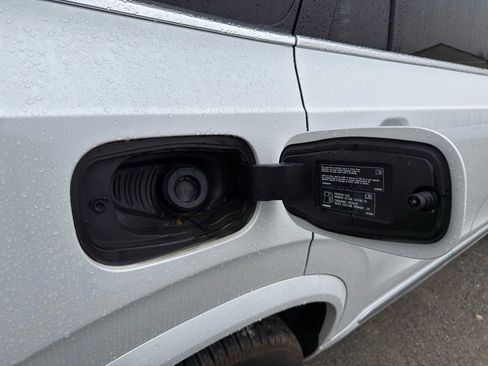 Used 2022 Volvo XC90 T6 Inscription w/ Advanced Package image 11