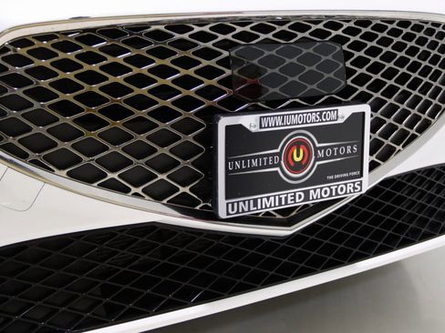 Used 2024 Genesis G70 2.5T image 21