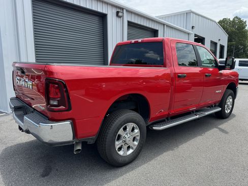 Used 2026 RAM 2500 Big Horn AWD/4WD image 5