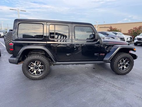 Used 2020 Jeep Wrangler Unlimited Rubicon w/ LED Lighting Group AWD/4WD image 6
