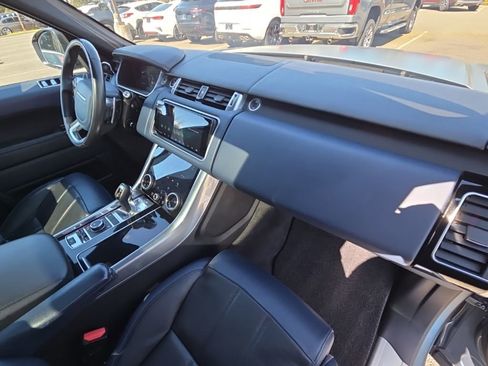 Used 2019 Land Rover Range Rover Sport HSE Dynamic image 20