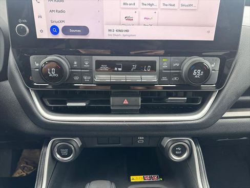 Certified 2025 Toyota Grand Highlander AWD image 19